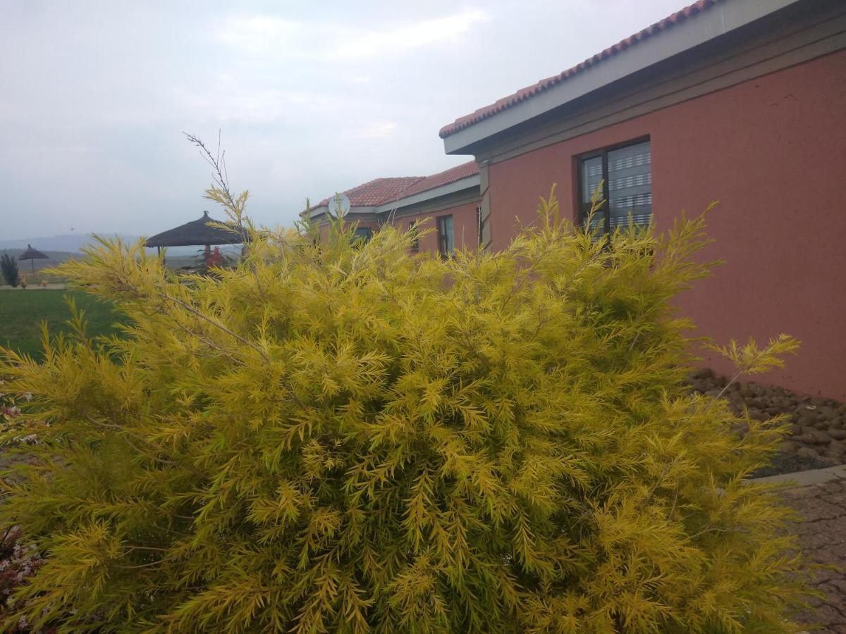 Twilight Breeze Lodge Phuthaditjhaba Exterior photo